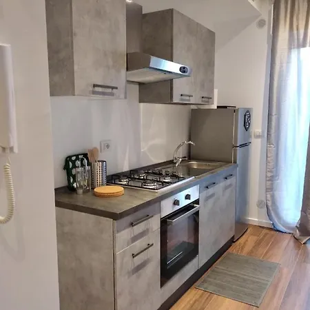 Sevi Modern Apartment Bari